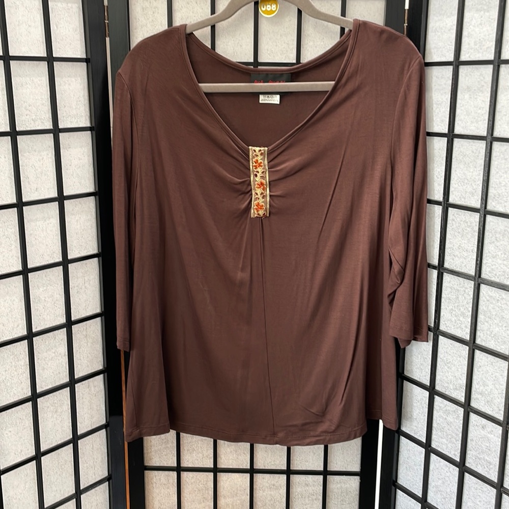Mr Max 3/4 Sleeve Brown Top SZ L